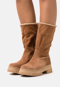 Tommy Hilfiger Botas para la nieve - cognac