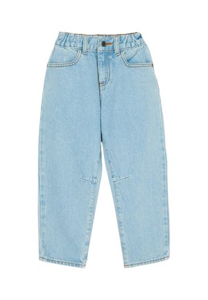 Jean denim bleu clair avec une taille élastique, une fermeture à bouton, des poches avant et une coupe décontractée avec une jambe légèrement fuselée.