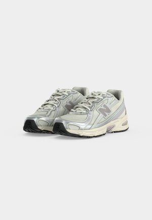 New Balance 740 Sea Salt Truffle Salt — foto 3
