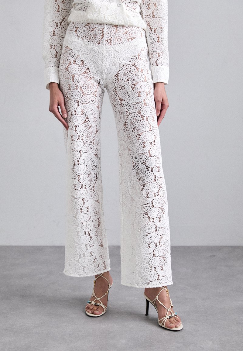 Baum und Pferdgarten NIDA - Pantalon classique - cloud dancer