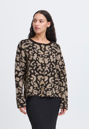 Leopardenmuster-Cardigan in Schwarz und Beige, mit rundem Ausschnitt, langen Ärmeln und goldfarbigen Knöpfen auf der Vorderseite. Weicher, strukturierter Stoff.