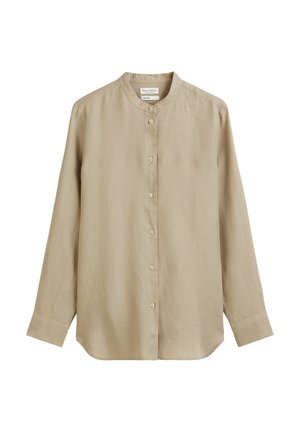 Beige blouse met lange mouwen van lichtgewicht stof, met een Mandarin-kraag, knoopsluiting en een rechte zoom. Soepele textuur door het hele shirt.