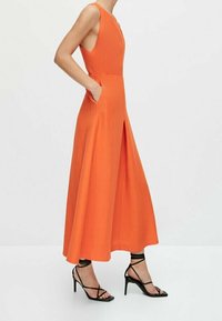 Massimo Dutti Vapaa-ajan mekko - orange