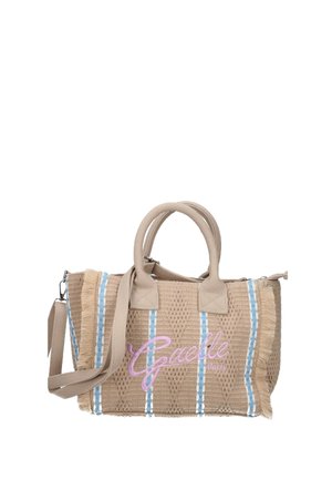 Borsa tote beige intrecciata con strisce verticali blu e bianche, bordi sfrangiati, doppi manici, tracolla regolabile e ricamo rosa "Gaelle Paris".