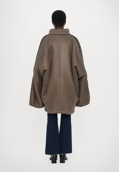 Henrik Vibskov DART JACKET - Klassikaline mantel - grey
