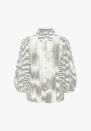 Bijela košulja s dugmadima, crnim vertikalnim prugama, bujnim dugim rukavima i šiljastim ovratnikom.