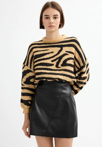 INSIDE EFECTO - Minifalda - black