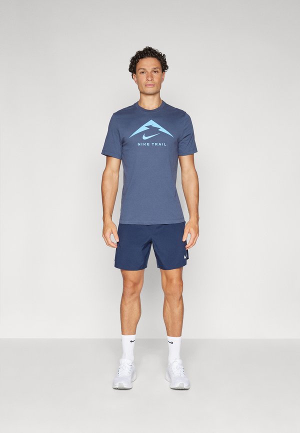 TEE TRAIL LOGO - Sports T-shirt3