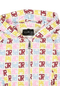 Sweat à capuche avec fermeture éclair, motif de logo multicolore en rose, jaune, bleu et bourgogne sur un fond blanc.