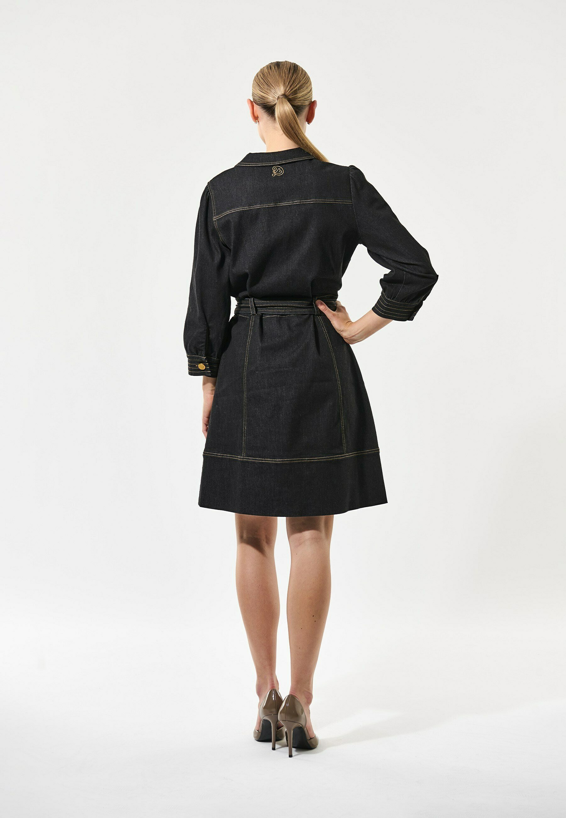 Dea Kudibal Denim dress - raw blue/black - Zalando