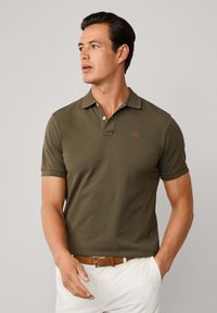 Hackett London SLIM FIT LOGO - Polokošeľa - cargo green