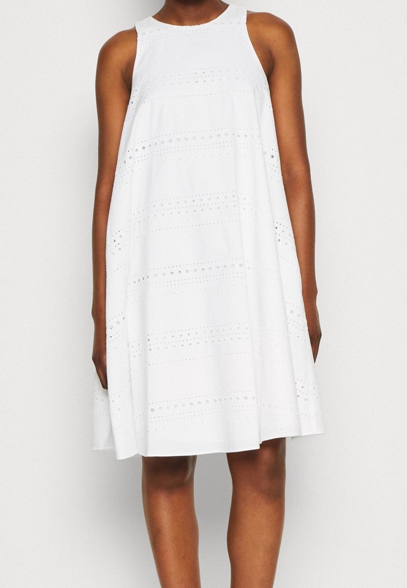 Tommy Hilfiger Vapaa-ajan mekko - white