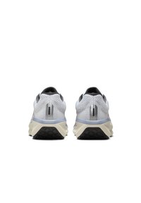 Nike Performance Zapatillas running asfalto - light grey