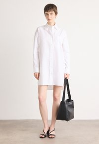 Calvin Klein Jeans OVERSIZED MINI SHIRTDRESS - Blousejurk - brilliant white
