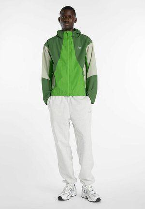 BETTER RUN - Waterproof jacket - dark alpine green