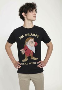 Henry Tiger SNOW WHITE GRUMPY DEAL UNISEX - Triko s potiskem - black