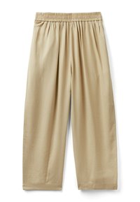 Béžové kalhoty s širokými nohavicemi a elastickým pasem, vyrobené z měkké látky. Mají volný střih sahající do poloviny lýtek.