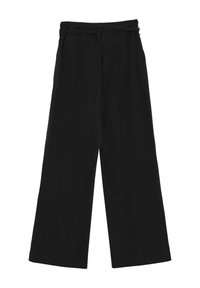 Pantalons larges noirs en tissu lisse, avec une taille haute, des passants de ceinture et des poches latérales. Design simple et épuré.