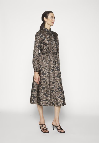 ASPESI ABITO - Robe chemise - nero