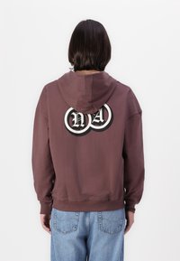 Night Addict Camisola - peppercorn