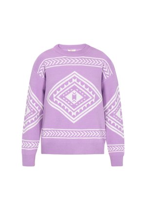 Lilla sweater med rund hals, udsmykket med hvide geometriske mønstre, herunder diamanter og zigzag-mønstre. Fremstillet af blødt, struktureret stof.