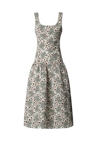 Vestido midi sin mangas con escote cuadrado, cintura ajustada y estampado floral en verde y marrón sobre fondo blanco.