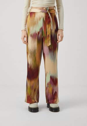 VILA VIKELLY PANTS - Trousers - autumn blonde