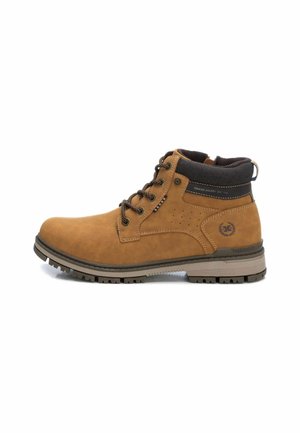XTI Botines con cordones - camel