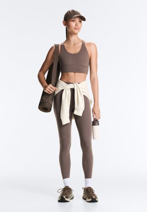 OYSHO, WITH HANDLE - Kulacs - mottled brown