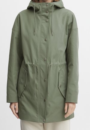 Parkas - evergreen