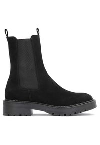 Bottine en suède noir avec des panneaux élastiques sur les côtés, des languettes de tirage et une semelle en caoutchouc épaisse avec des crampons prononcés pour une meilleure adhérence.