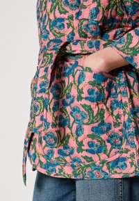 Lollys Laundry Kratki kaputi - multi-colour