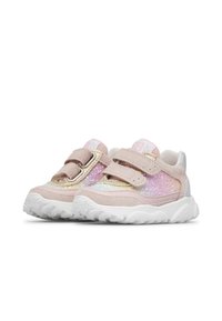 Sneaker con una toma in glitter rosa e iridescente, dettagli in suede, doppie fascette in Velcro, suola in gomma bianca e design della punta arrotondata.