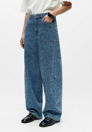 BARREL FIT - Laisvo kirpimo džinsai - light blue denim