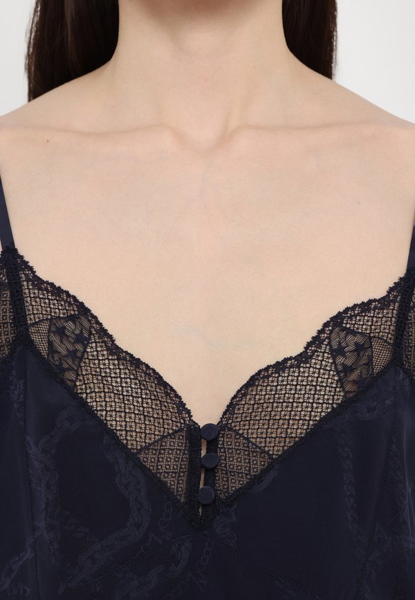 CYOKO CHAINES - Top - encre4