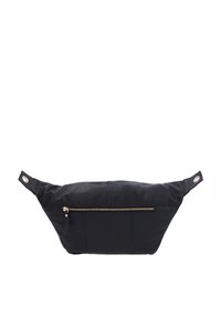 Zwarte leren heuptasje met een gladde textuur, voorzien van een voorvak met ritssluiting en metalen accenten aan de zijkanten.