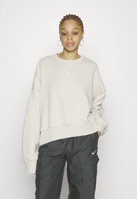 Nike Sportswear CREW - Sweatshirt - lt orewood brn/(sail)