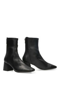 ETIKA LAAS 01 - Botines - black