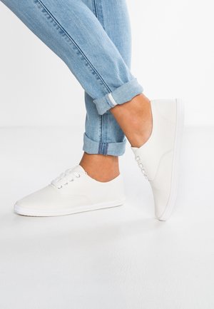 Sneakersy niskie - white