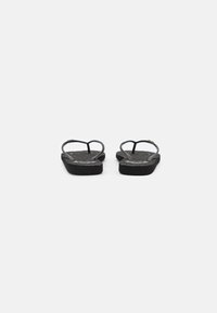 Roxy ANTILLES  - Žabky - black