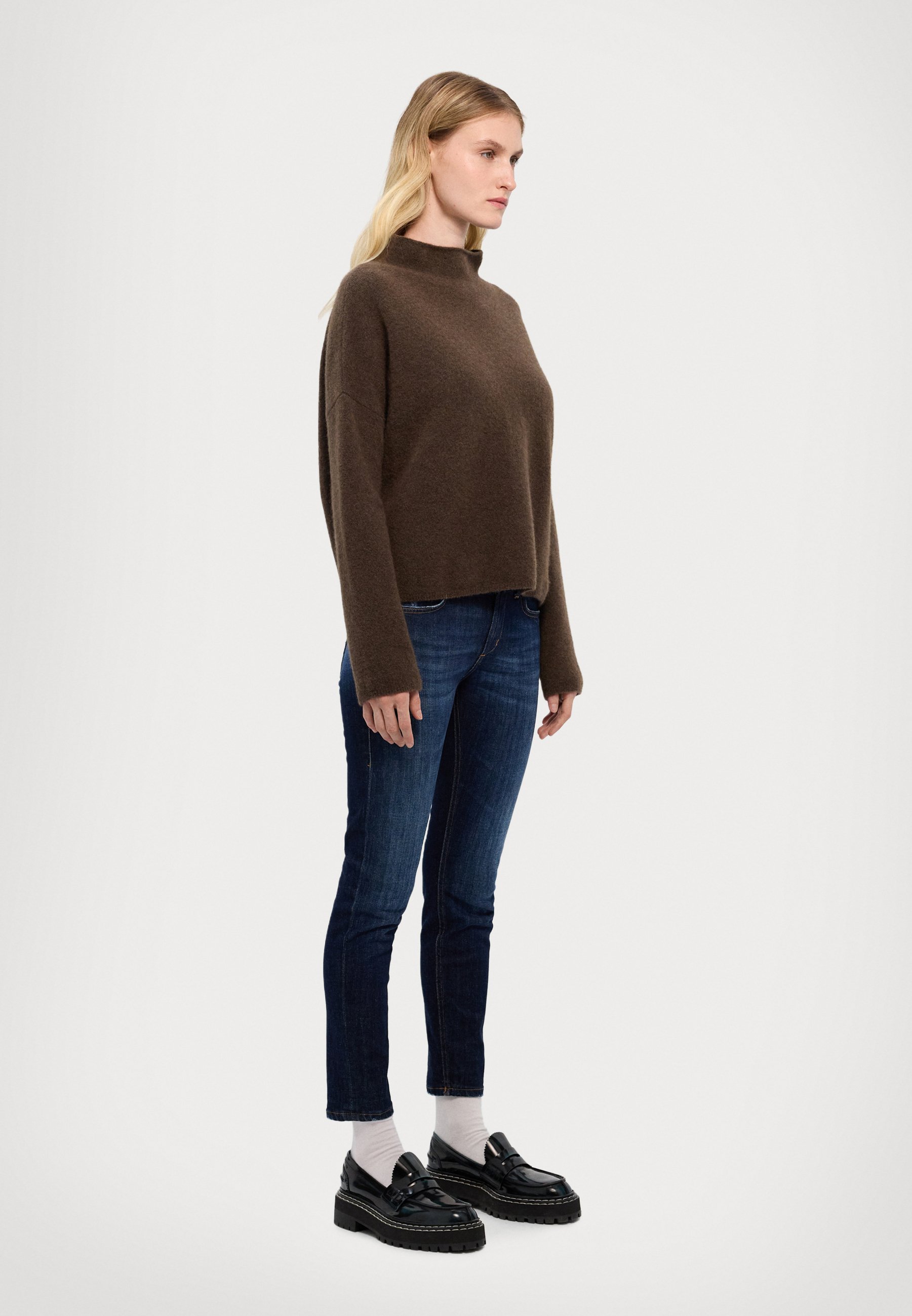 Funnelneck Sweater Filippa K Trui Filippa K Mika Yak Funnelneck