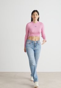 HUGO SCOOVY - Maglione - medium pink