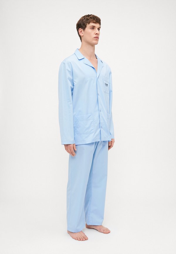 LONG BUTTON UP PAJAMAS - Pyjamas4