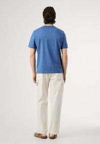 Pepe Jeans MILON - Potiskana majica - thames blue