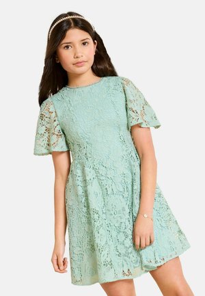 - Sukienka koktajlowa