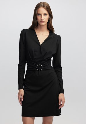 WITH BUCKLE - Vestito di maglina - black