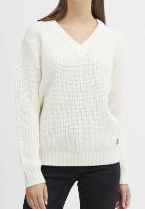 Stickad tröja - white