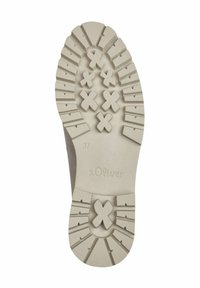 s.Oliver Belebújós cipők - beige