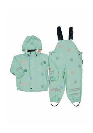 Mintgrøn børne regnjakke med hætte og matchende overalls med farverige prikker og sorte justerbare stropper.