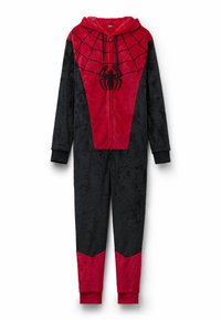 Pijama de forro polar rojo y negro con capucha, con diseño de tela de araña y logo de araña en el pecho. Puños y detalles en la parte inferior de las piernas en rojo.